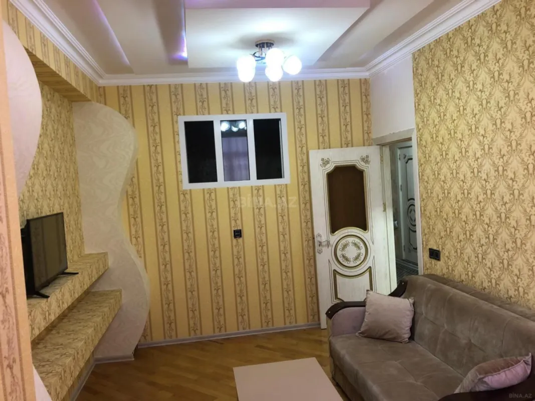 Kirayə verilir 2 otaqlı mənzil 56 m²