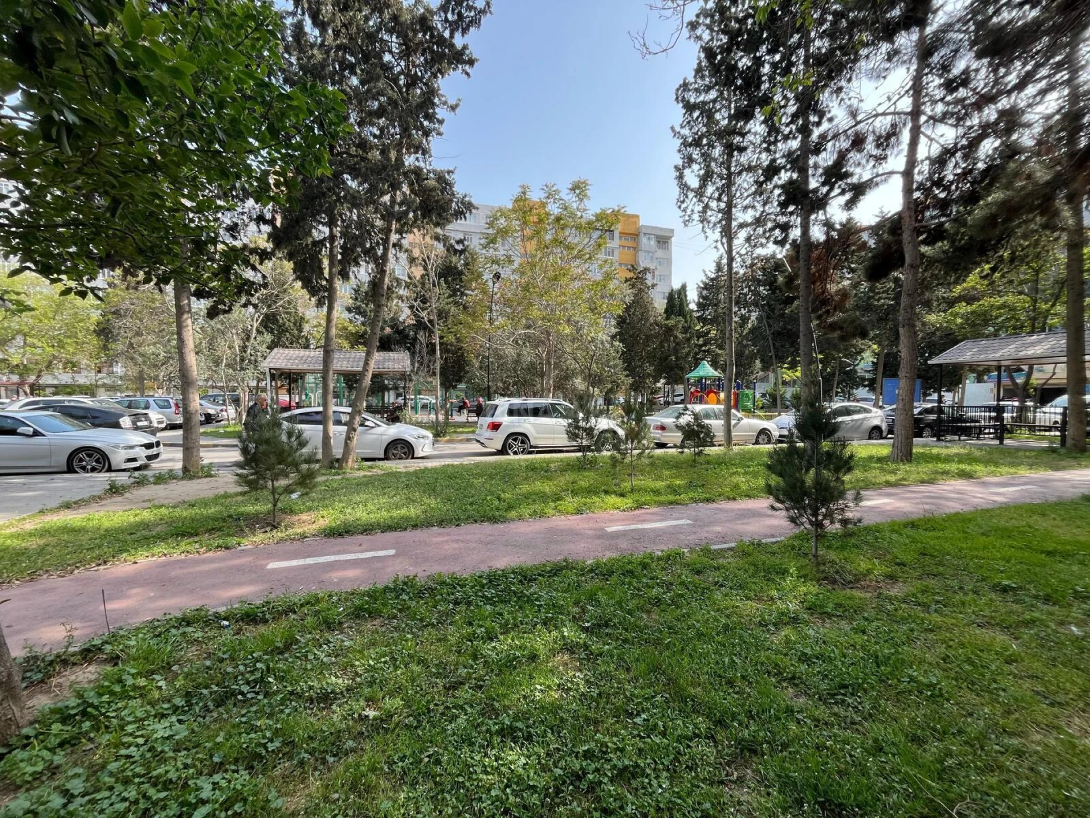 Satılır 2 otaqlı mənzil 62 m²