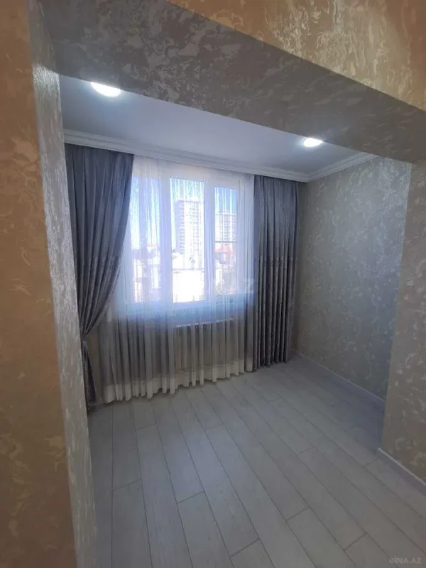 Satılır 3 otaqlı mənzil 90 m²