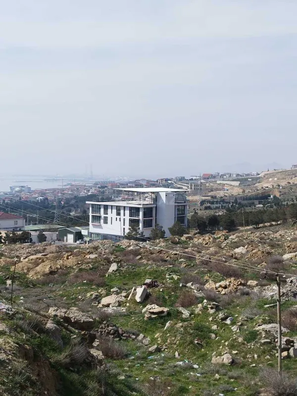 Satılır torpaq sahəsi 12 m²