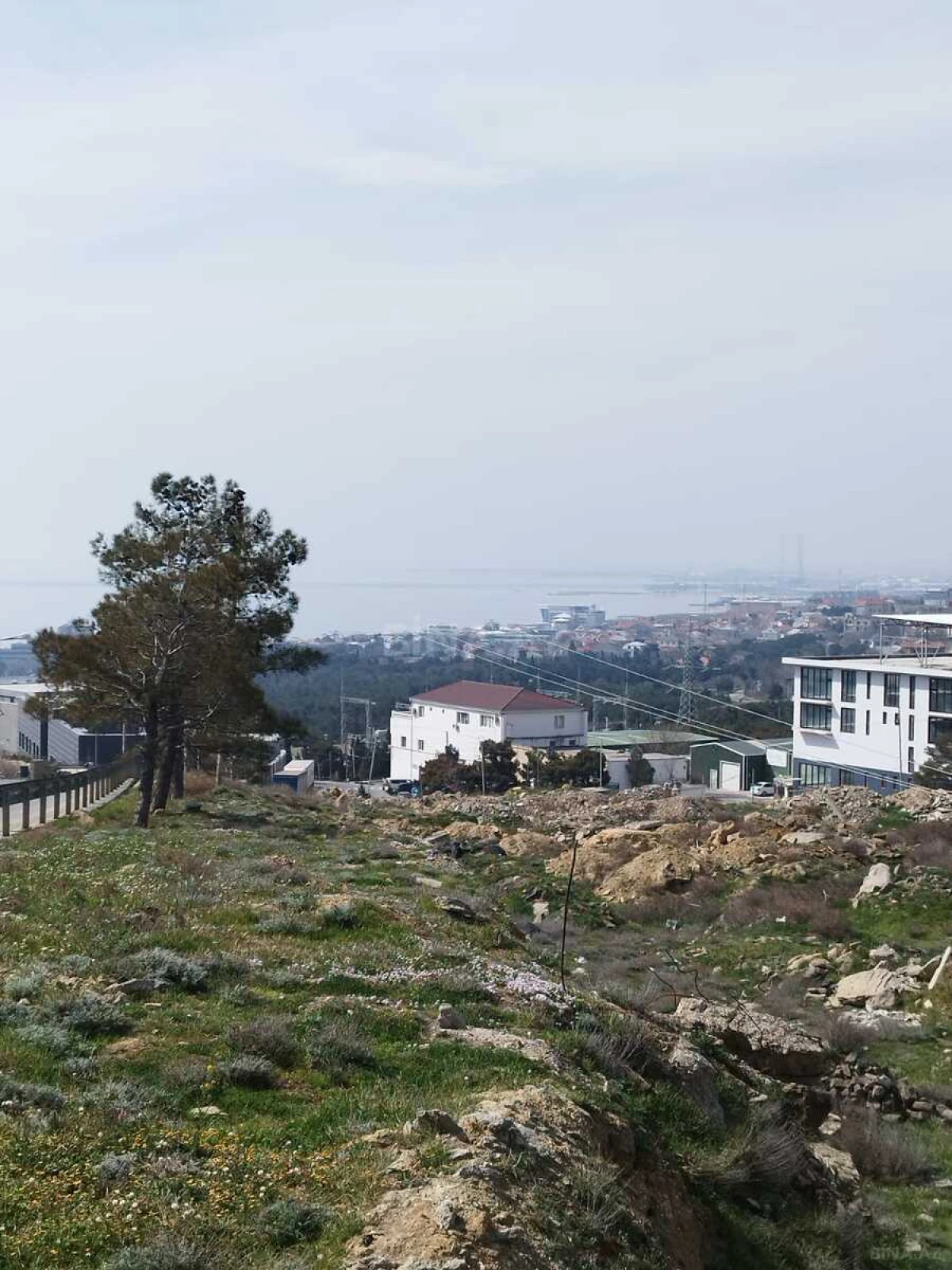 Satılır torpaq sahəsi 12 m²