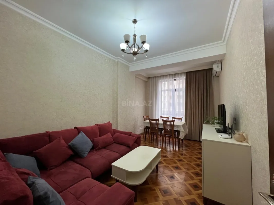 Kirayə verilir 2 otaqlı mənzil 55 m²