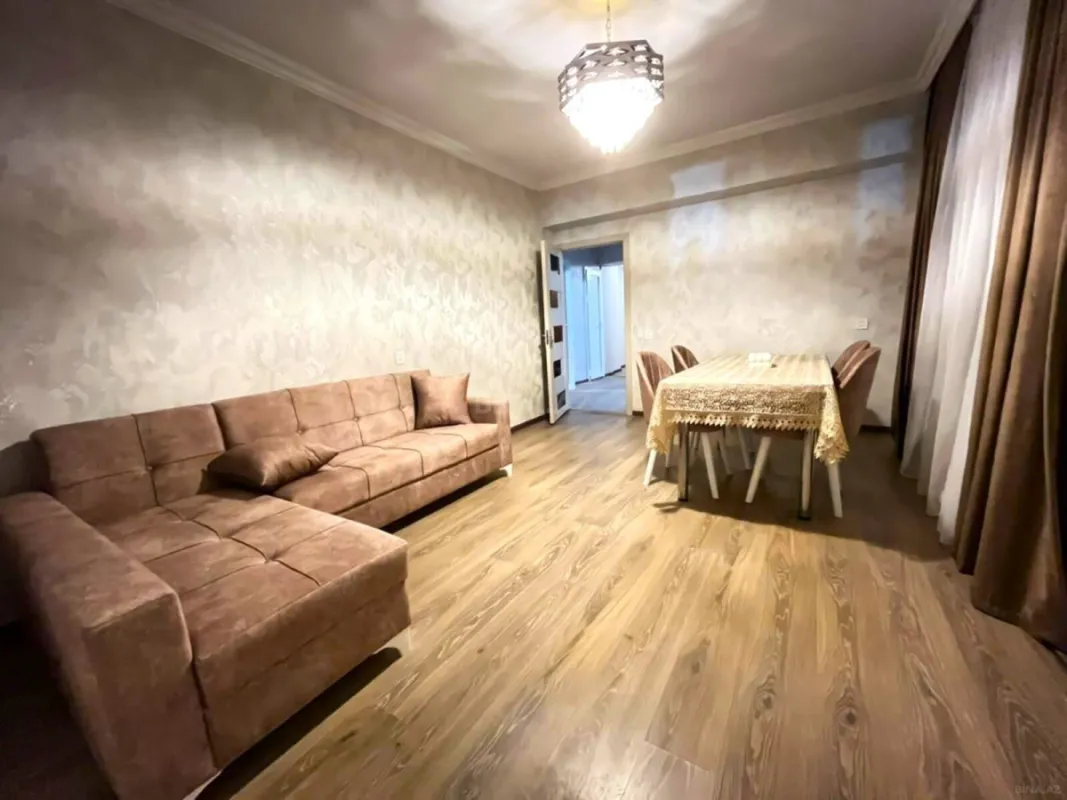 Satılır 2 otaqlı mənzil 65 m²