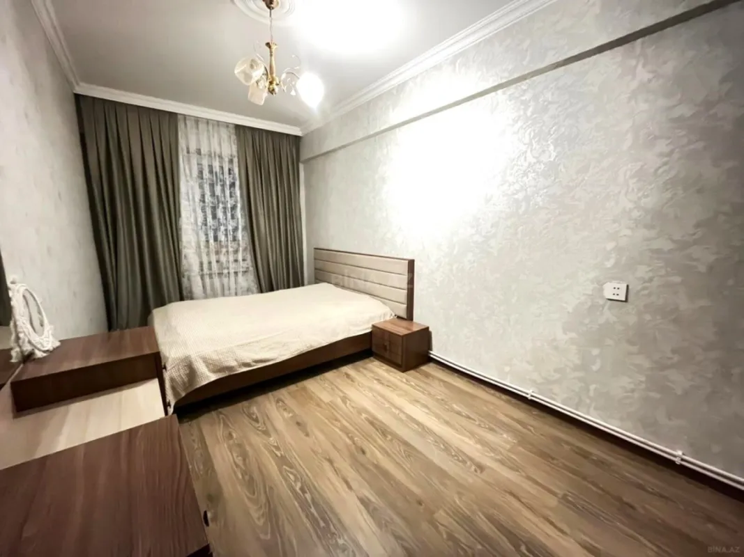 Satılır 2 otaqlı mənzil 65 m²