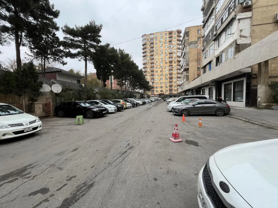 Satılır 2 otaqlı mənzil 65 m²