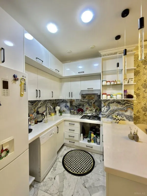 Satılır 2 otaqlı mənzil 60 m²