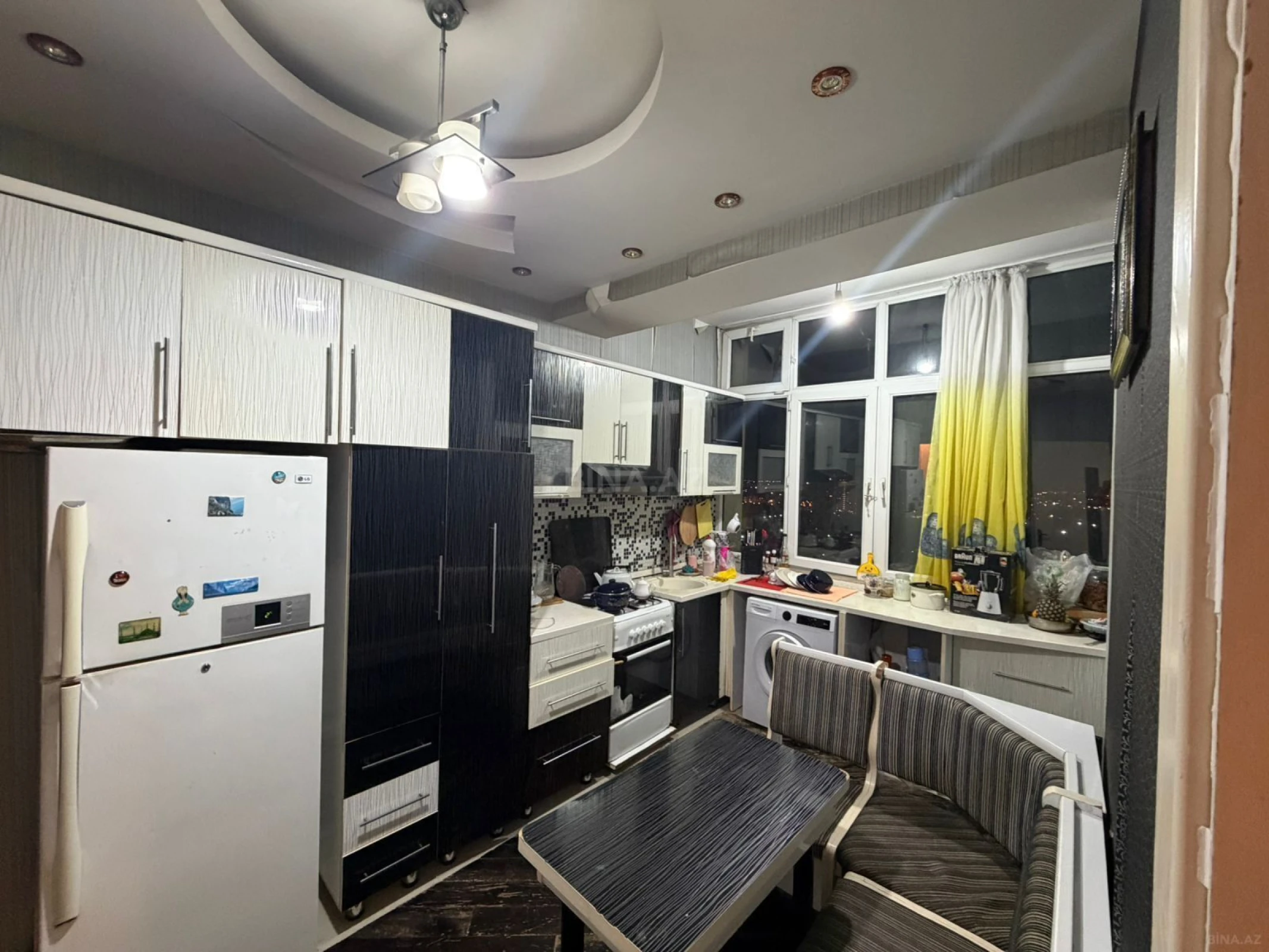 Satılır 3 otaqlı mənzil 95 m²