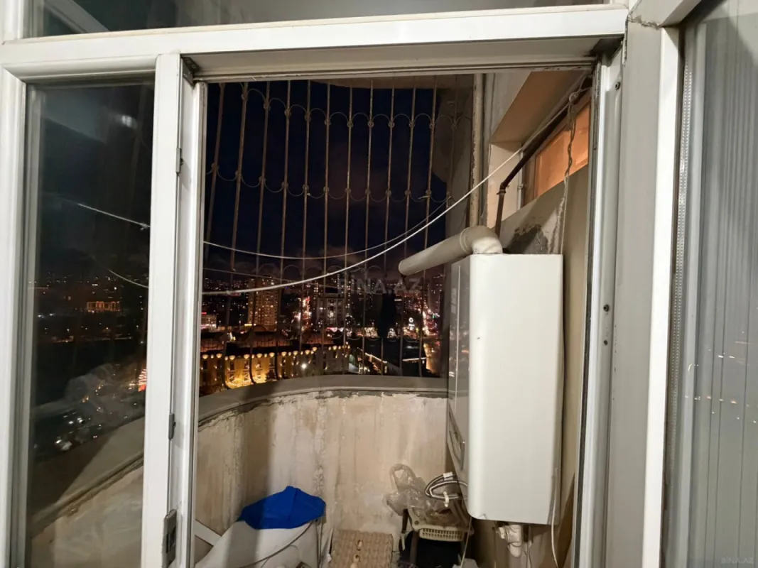 Satılır 3 otaqlı mənzil 95 m²
