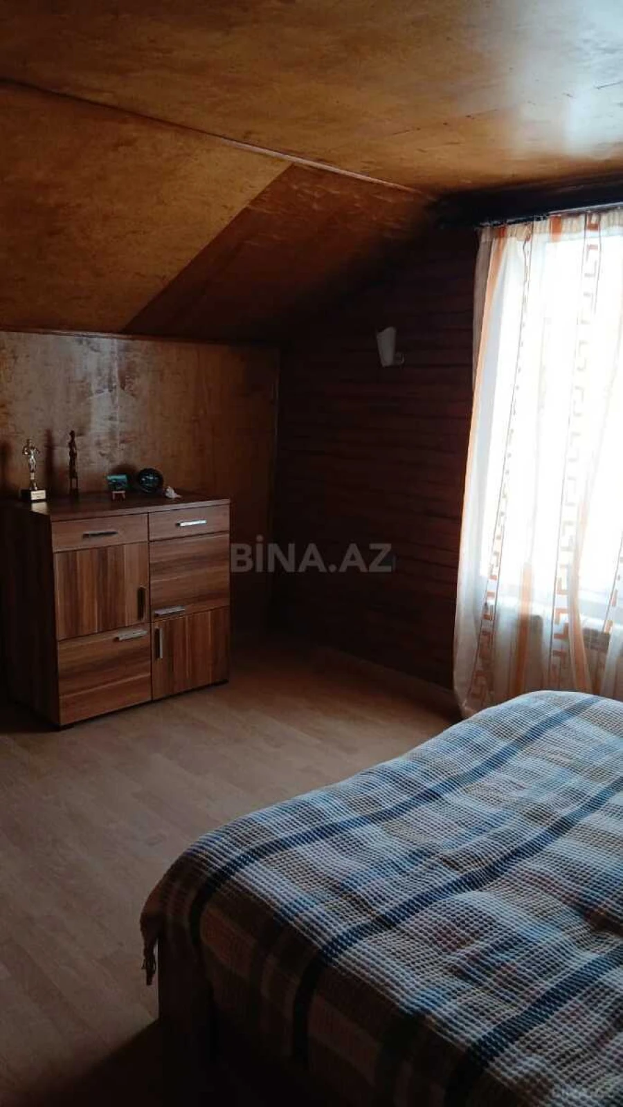 Satılır 4 otaqlı həyət evi 160 m²