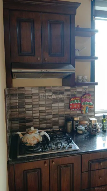 Satılır 4 otaqlı həyət evi 160 m²