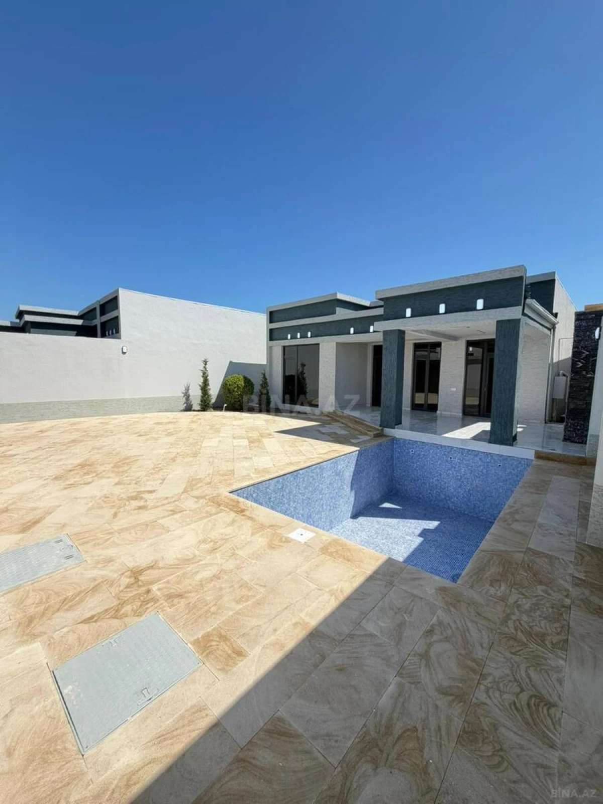 Satılır 4 otaqlı həyət evi 130 m²