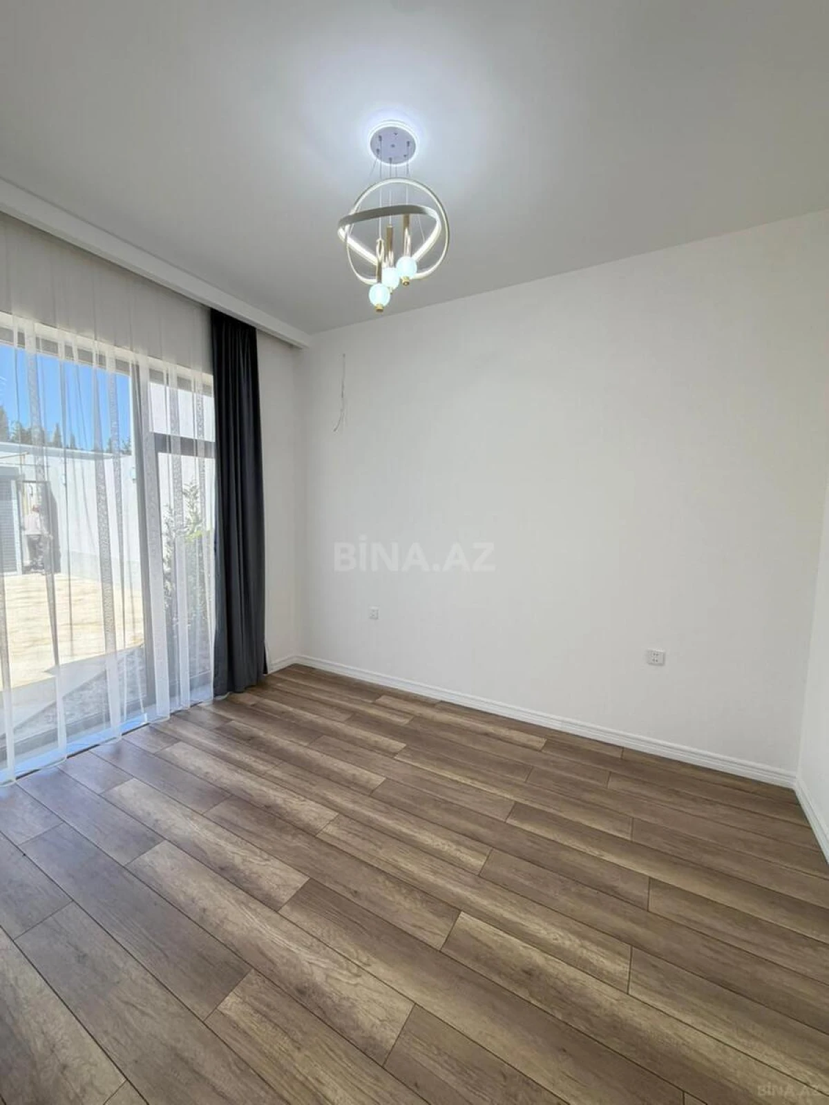Satılır 4 otaqlı həyət evi 130 m²