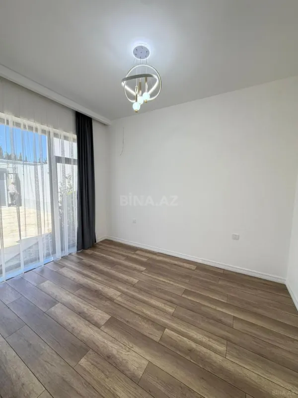 Satılır 4 otaqlı həyət evi 130 m²
