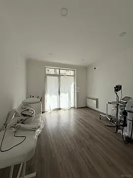 Satılır obyekt 62 m²
