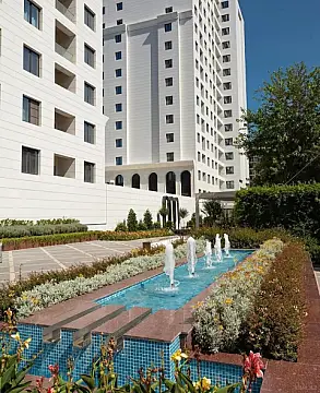 Satılır 3 otaqlı mənzil 136 m²