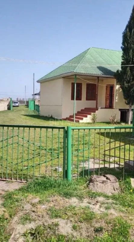 Satılır torpaq sahəsi 300 m²