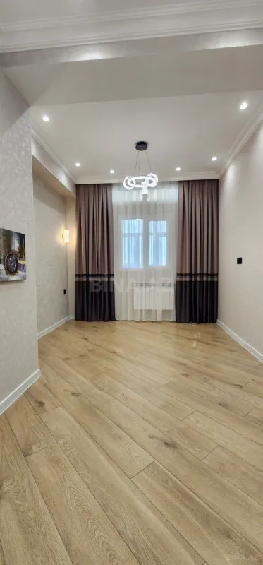 Satılır 2 otaqlı mənzil 64 m²