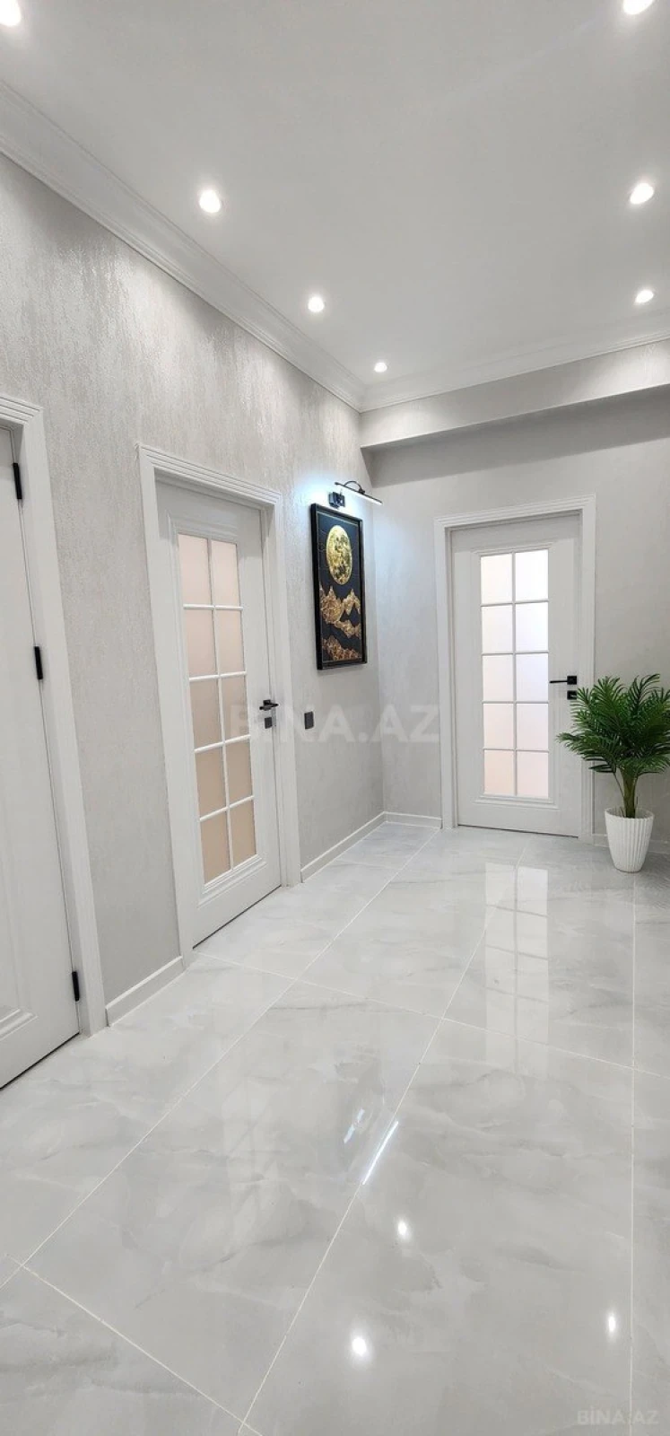 Satılır 2 otaqlı mənzil 64 m²