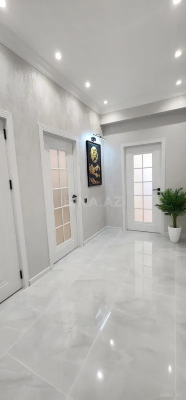 Satılır 2 otaqlı mənzil 64 m²