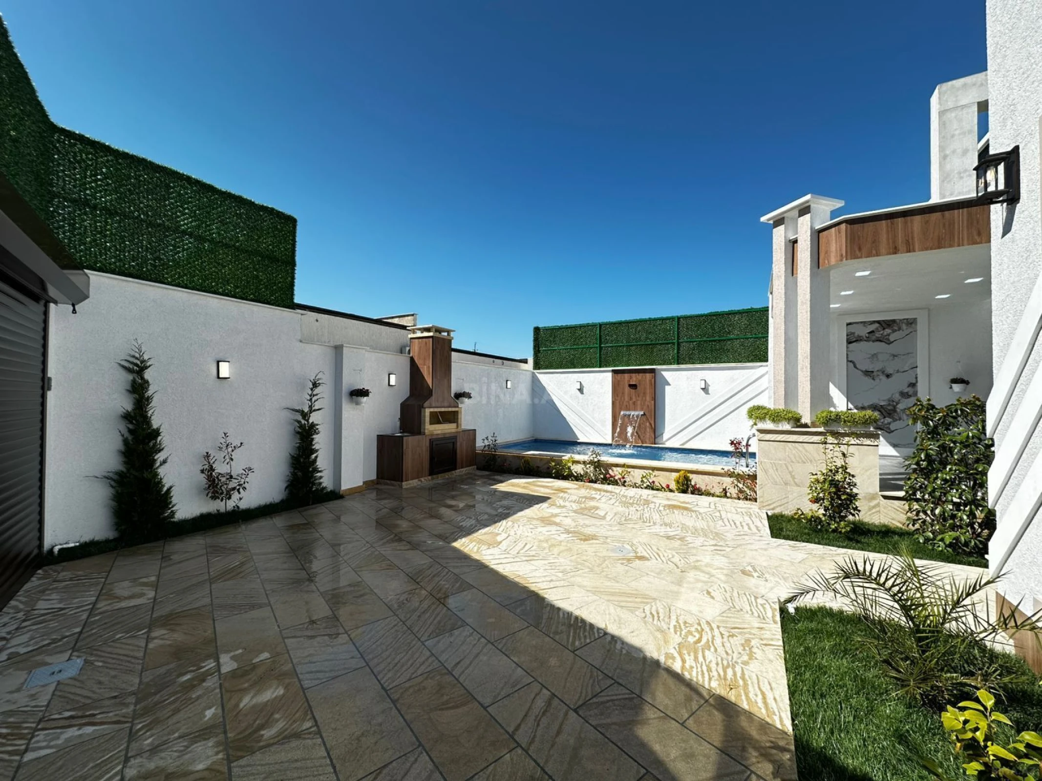 Satılır 4 otaqlı həyət evi 140 m²