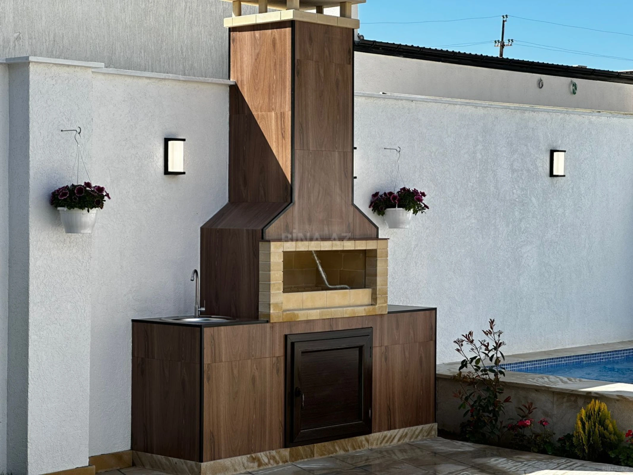 Satılır 4 otaqlı həyət evi 140 m²