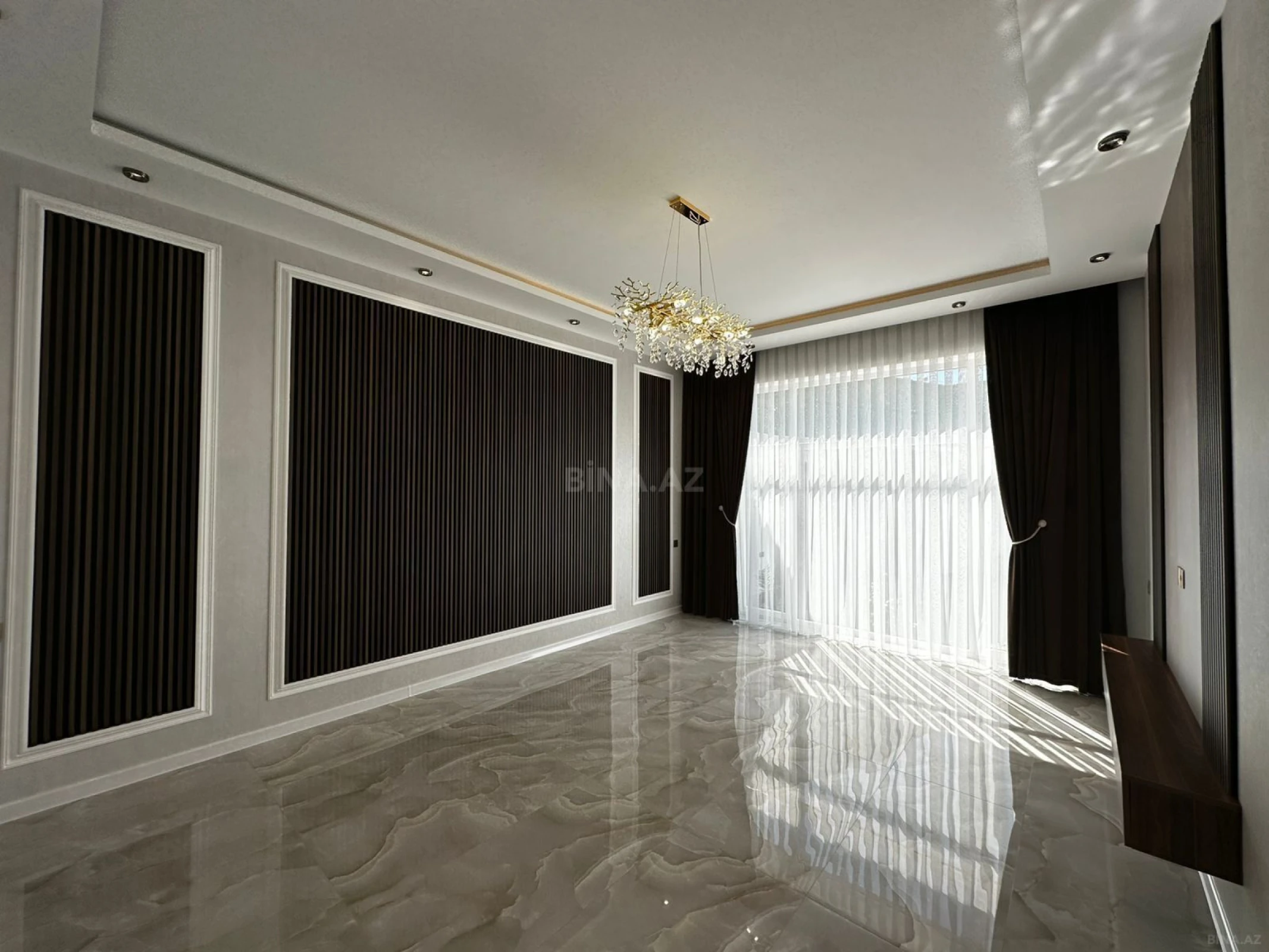 Satılır 4 otaqlı həyət evi 140 m²