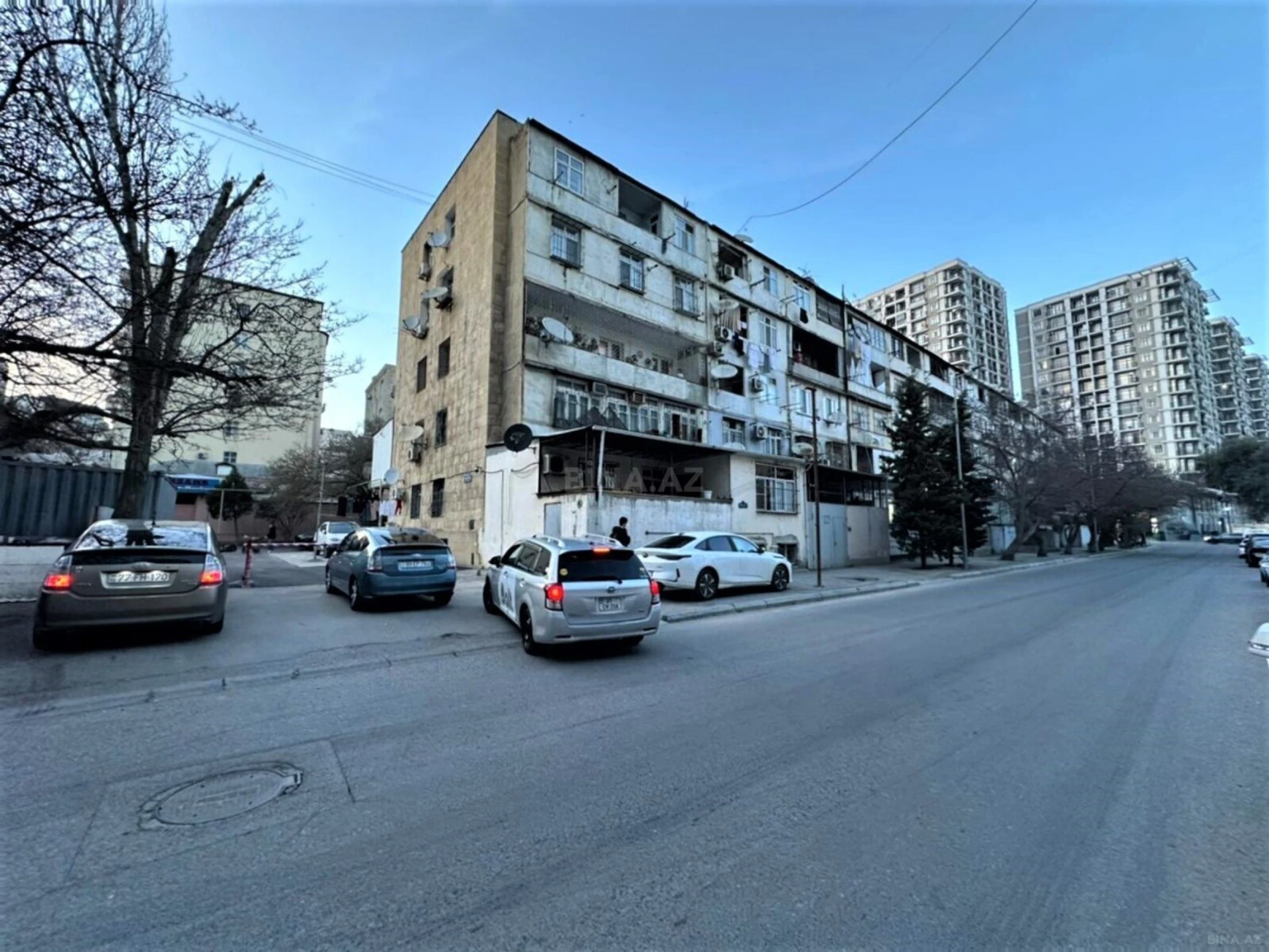Satılır 3 otaqlı mənzil 60 m²