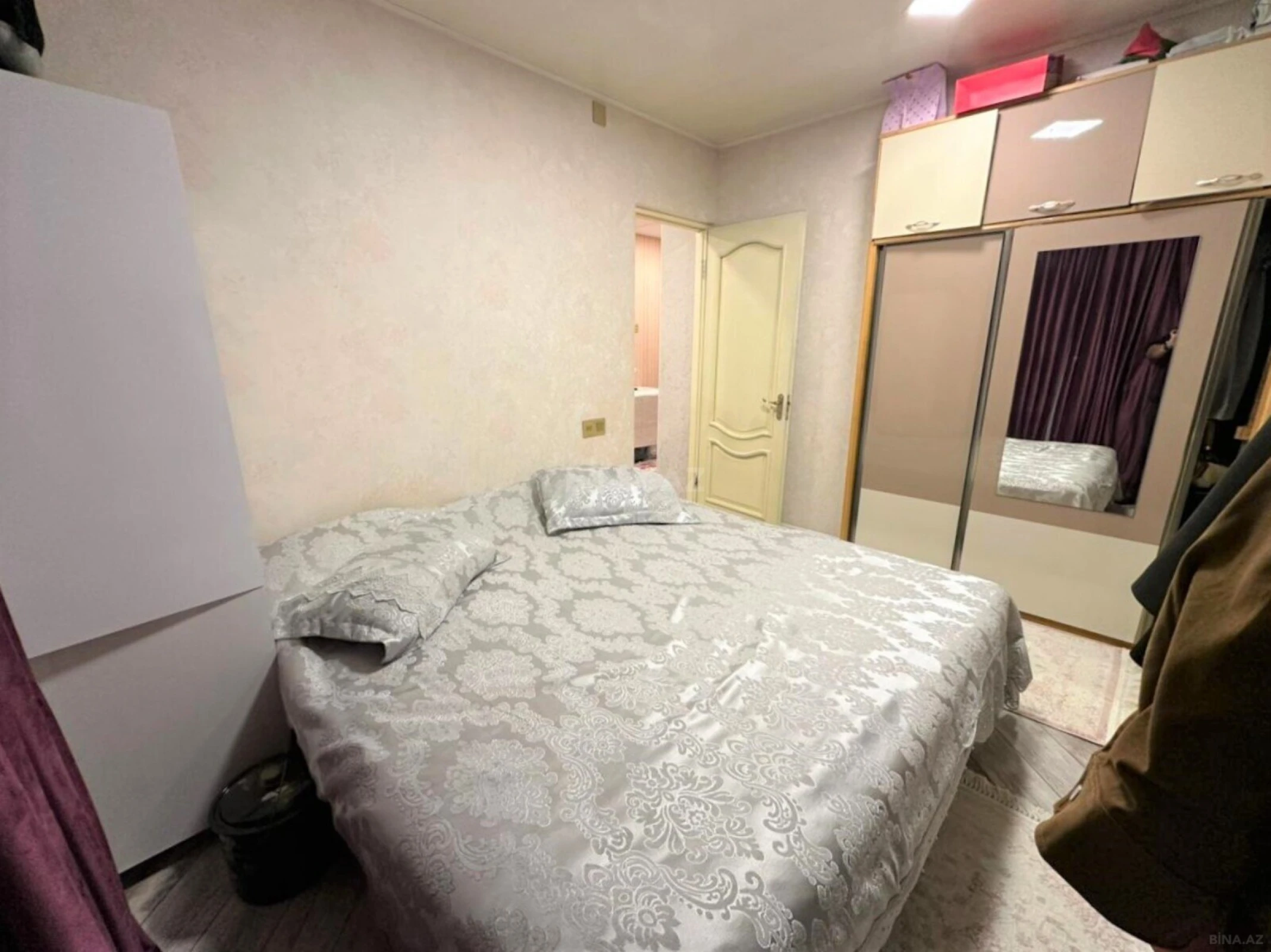 Satılır 3 otaqlı mənzil 60 m²