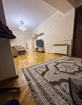 Satılır 3 otaqlı mənzil 70 m²