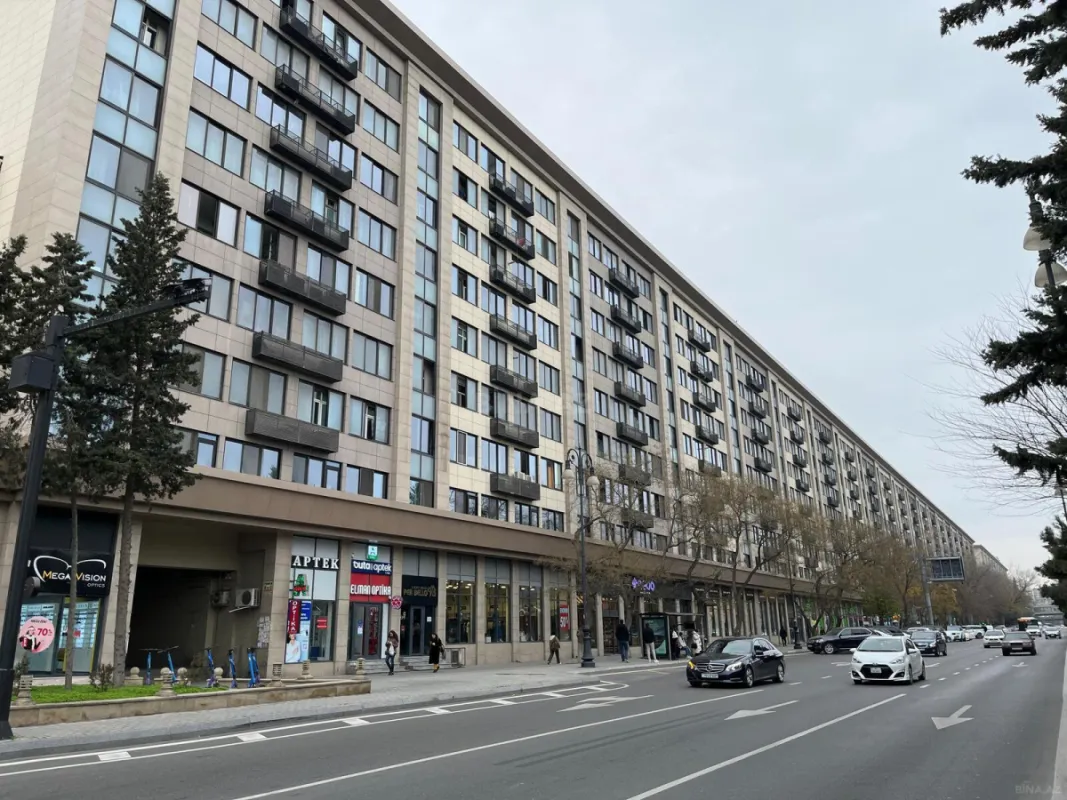 Satılır 3 otaqlı mənzil 70 m²