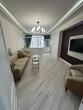 Satılır 3 otaqlı mənzil 81.3 m² — Bakı, Əhmədli 3 otaq 81.30 m²