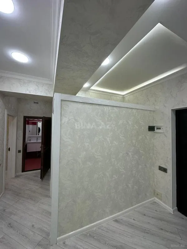 Satılır 3 otaqlı mənzil 81.3 m²