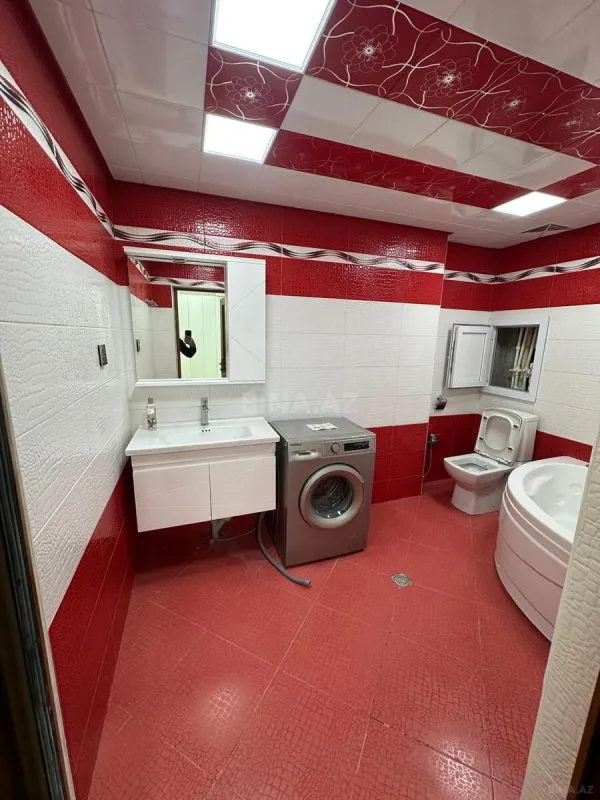 Satılır 3 otaqlı mənzil 81.3 m²