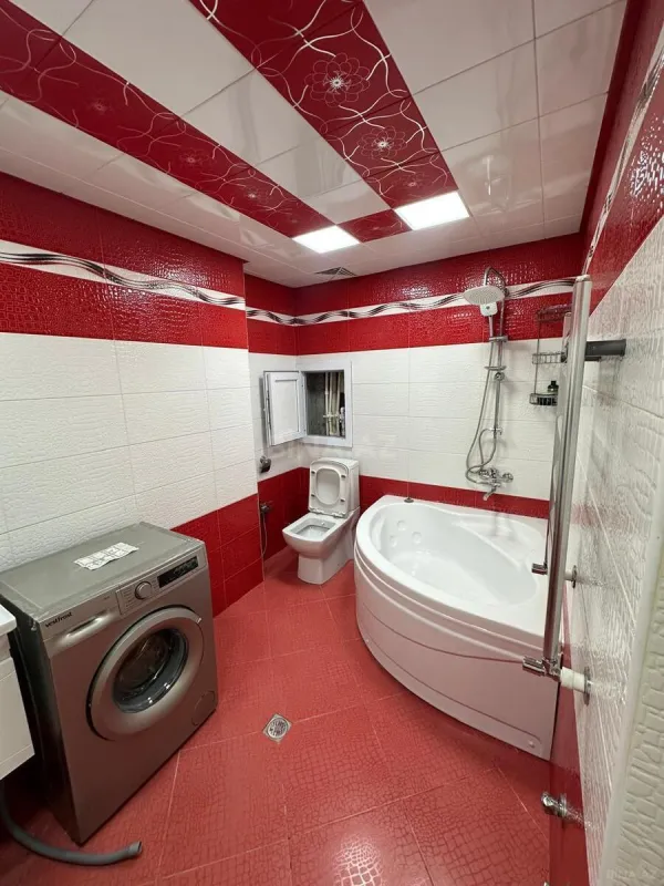 Satılır 3 otaqlı mənzil 81.3 m²