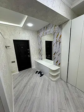 Satılır 3 otaqlı mənzil 81.3 m²