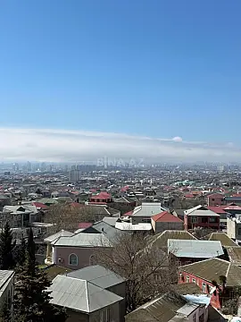 Satılır 3 otaqlı mənzil 81.3 m²