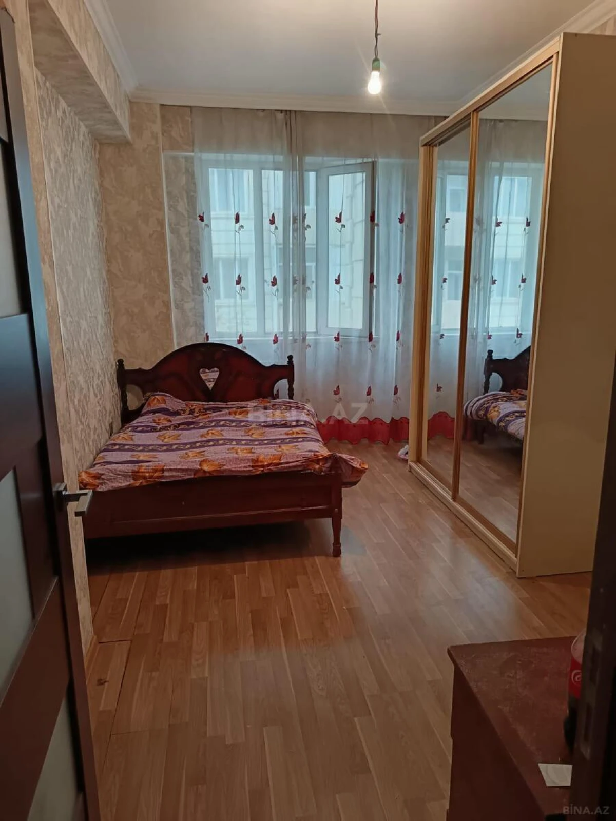 Kirayə verilir 2 otaqlı mənzil 60 m²