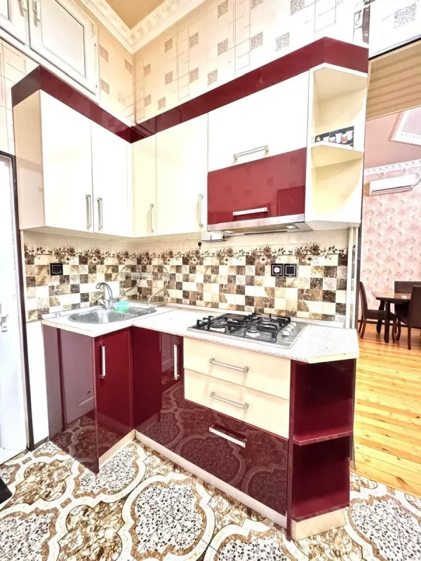 Satılır 2 otaqlı mənzil 55 m²