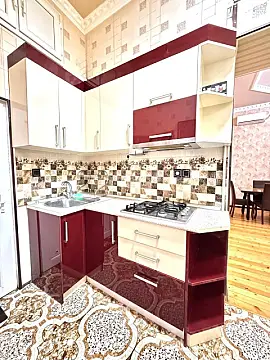 Satılır 2 otaqlı mənzil 55 m²