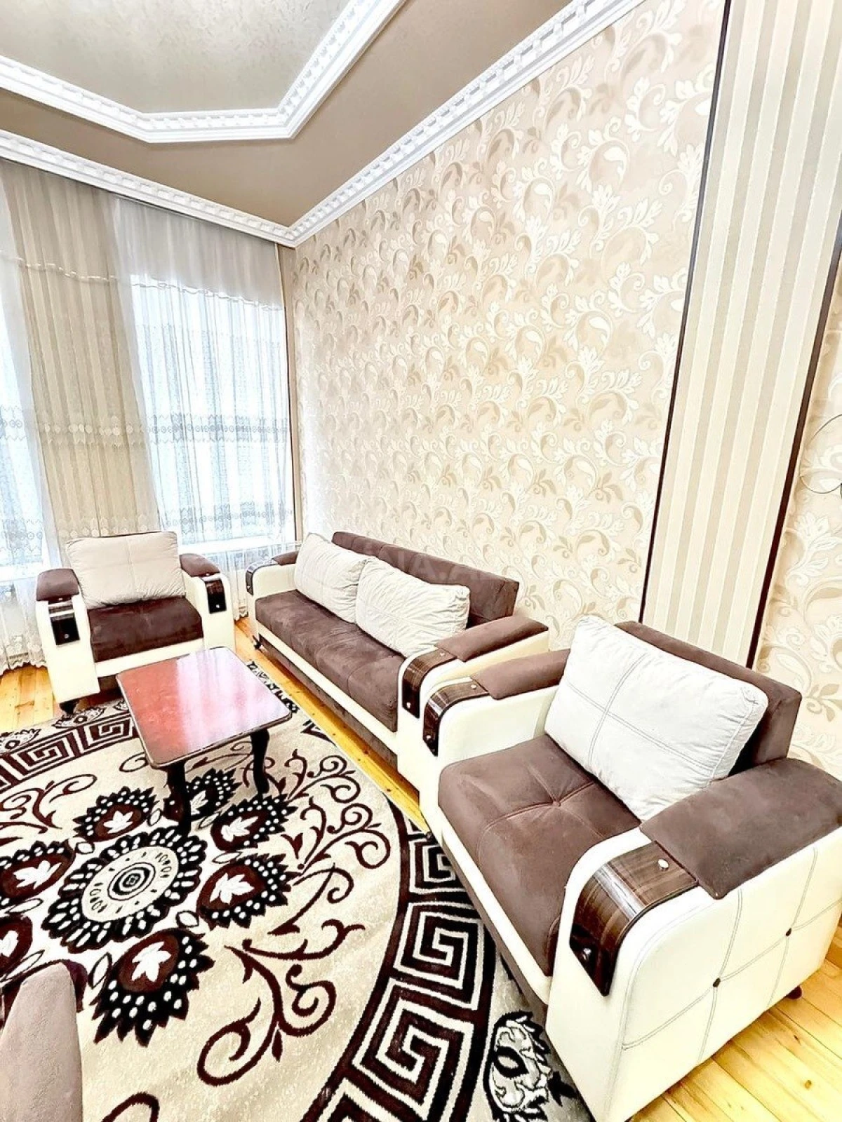 Satılır 2 otaqlı mənzil 55 m²