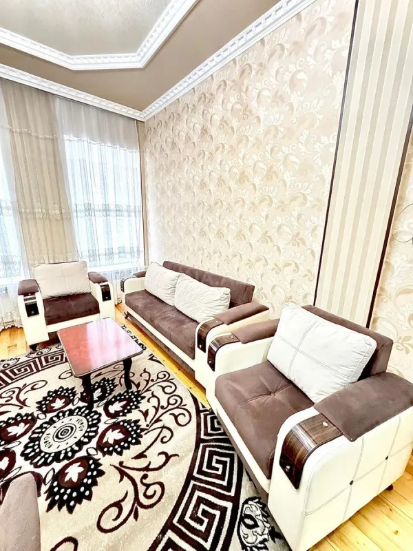 Satılır 2 otaqlı mənzil 55 m²