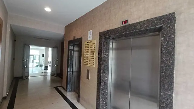 Satılır 3 otaqlı mənzil 170 m²