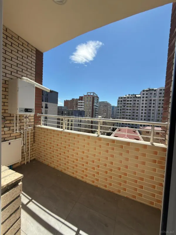 Satılır 3 otaqlı mənzil 120 m²