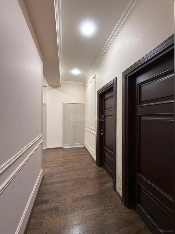 Satılır 3 otaqlı mənzil 120 m²