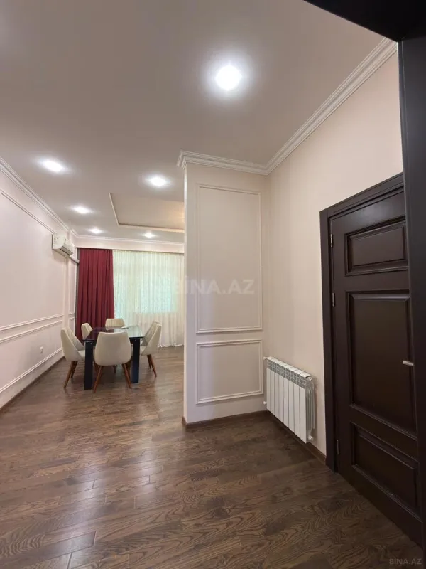 Satılır 3 otaqlı mənzil 120 m²