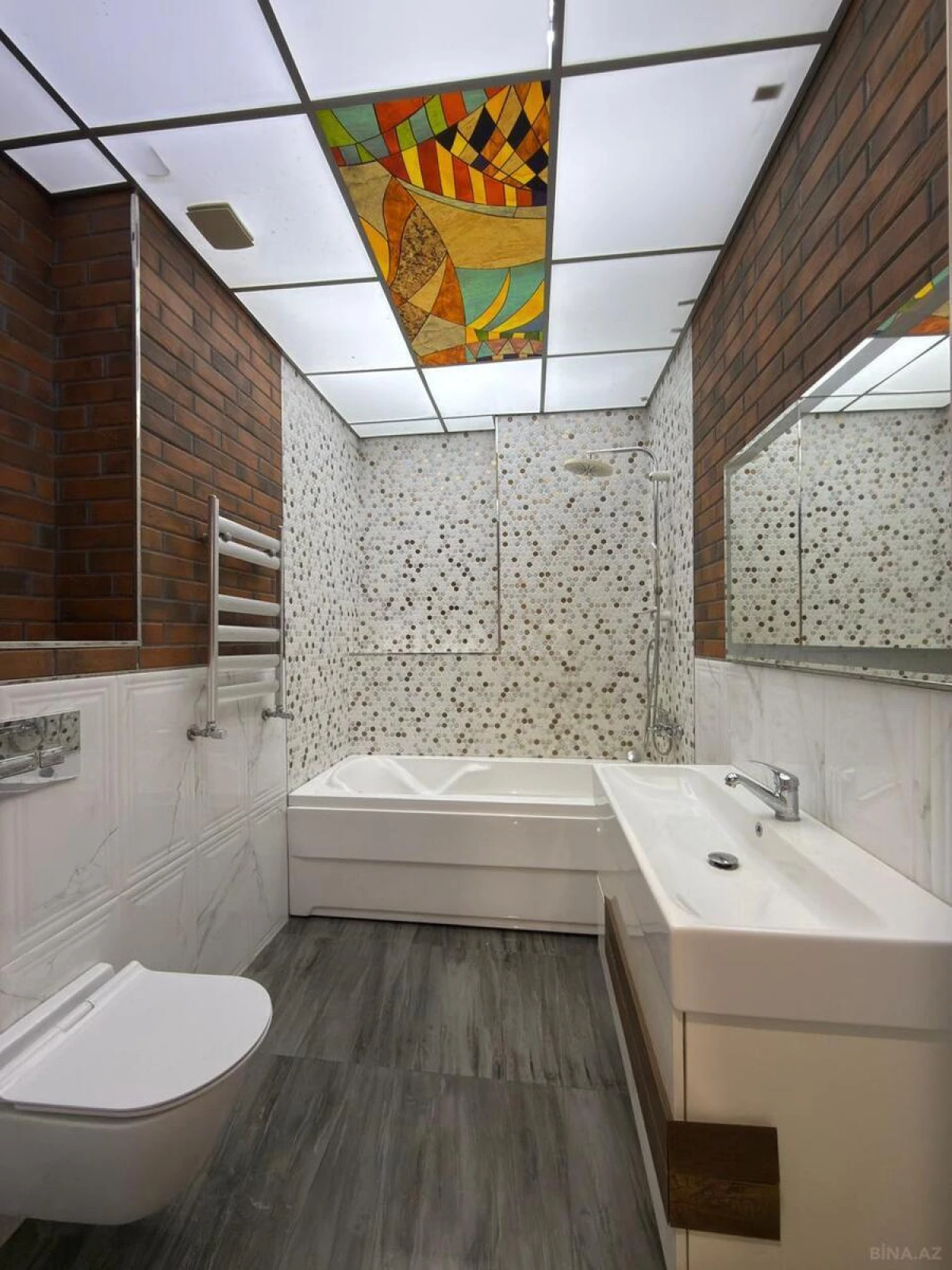 Satılır 3 otaqlı mənzil 120 m²