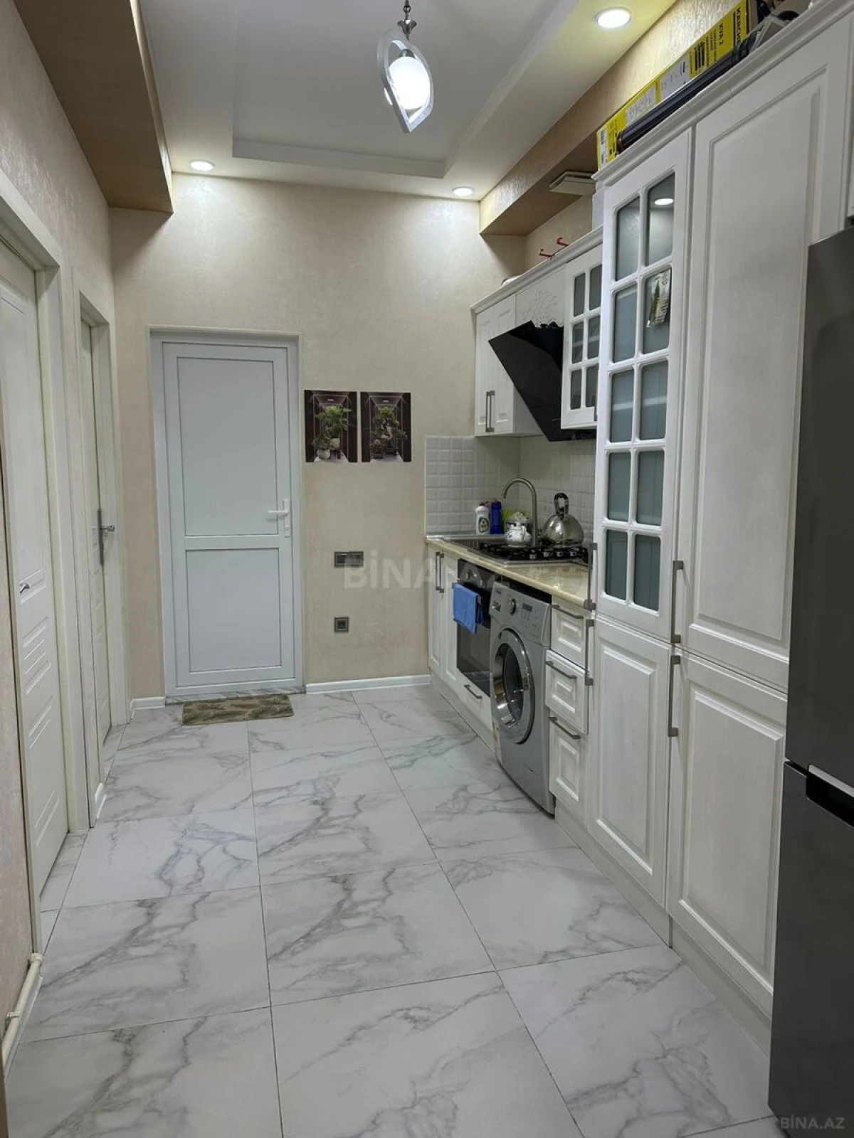 Satılır 2 otaqlı mənzil 62 m²