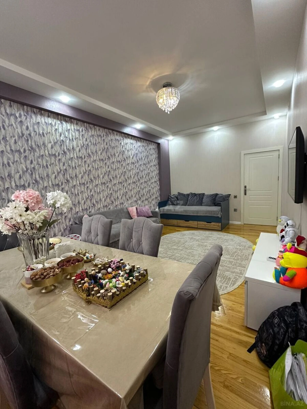 Satılır 2 otaqlı mənzil 62 m²