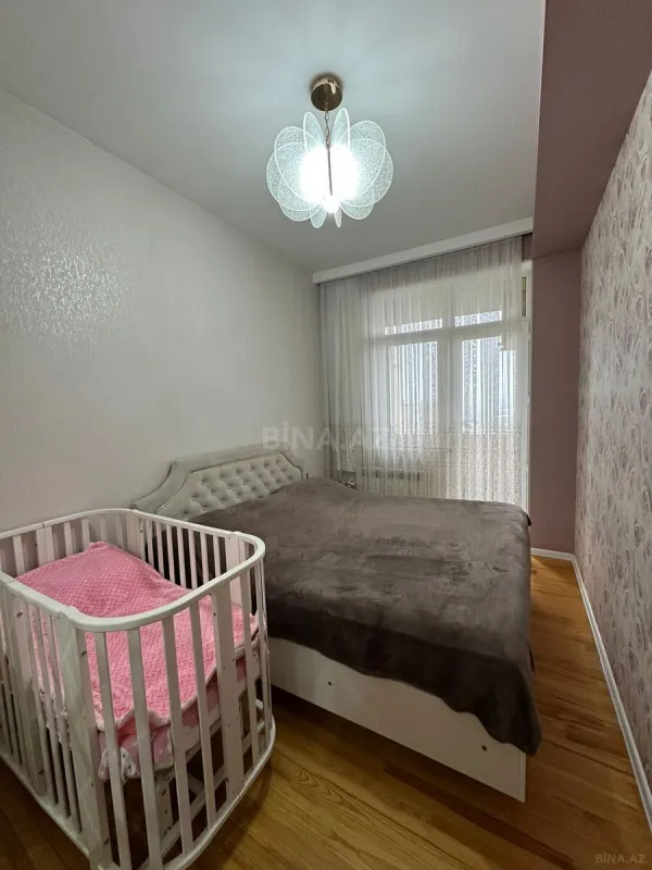 Satılır 2 otaqlı mənzil 62 m²