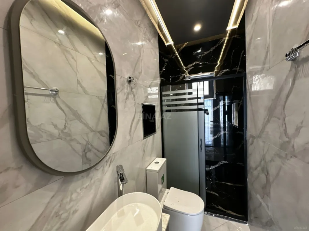 Satılır 4 otaqlı həyət evi 140 m²